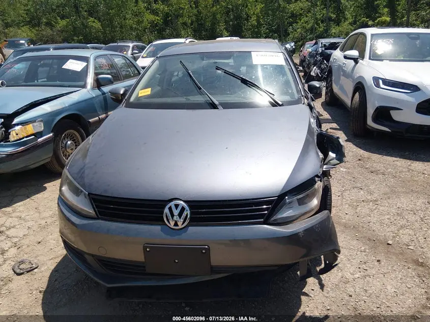 2012 VOLKSWAGEN JETTA 2.5L SE
