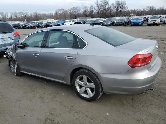 2013 VOLKSWAGEN PASSAT SE  
