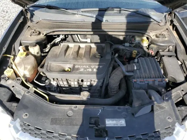 2013 DODGE AVENGER SE  