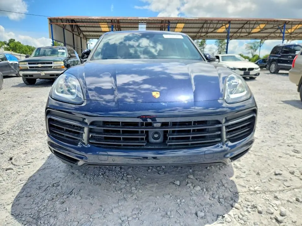 2019 PORSCHE CAYENNE SE HYBRID  