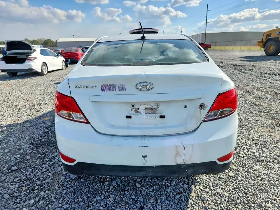 2015 HYUNDAI ACCENT GLS  