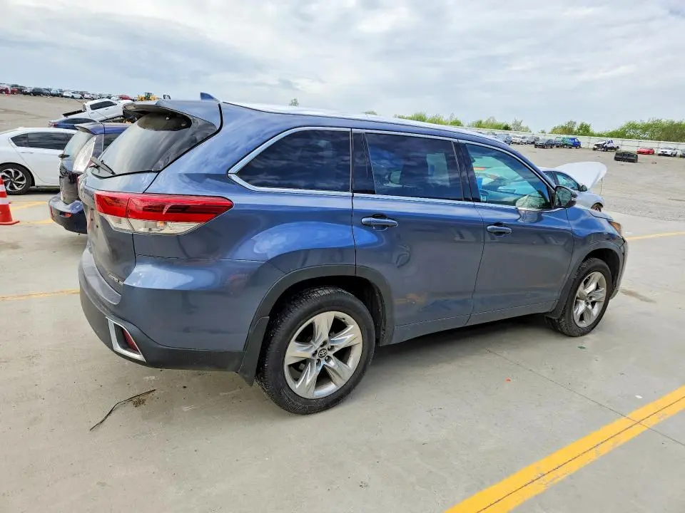 2019 TOYOTA HIGHLANDER LIMITED  