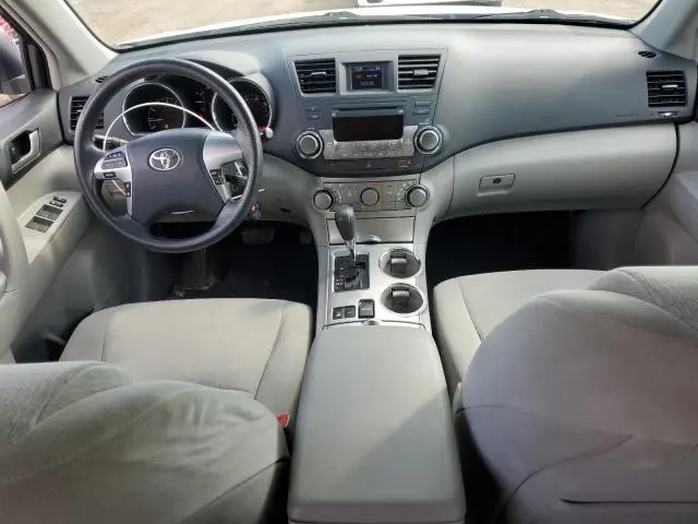 2012 TOYOTA HIGHLANDER BASE  