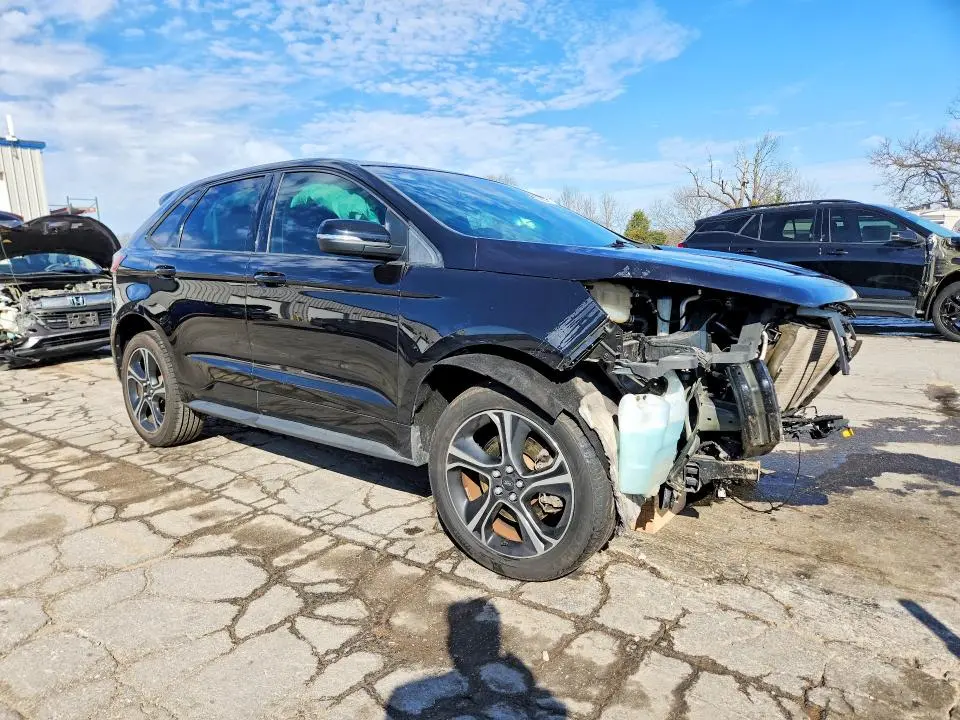 2019 FORD EDGE ST  