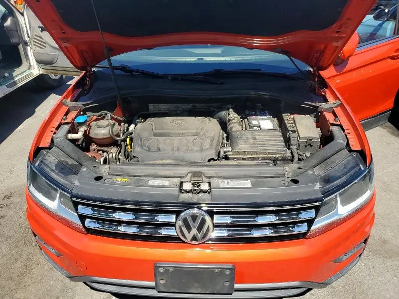 2018 VOLKSWAGEN TIGUAN SE  