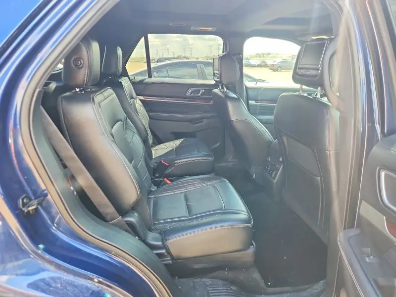 2016 FORD EXPLORER PLATINUM  