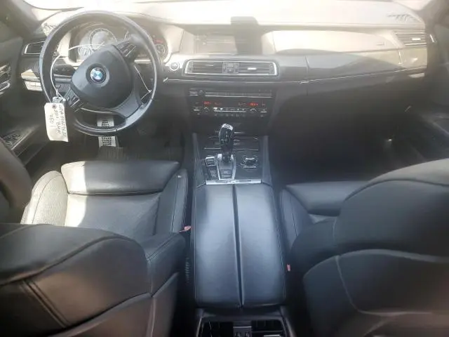 2011 BMW 750 I  