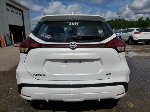 2023 NISSAN KICKS SR  