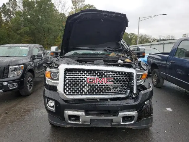2016 GMC SIERRA K2500 DENALI  