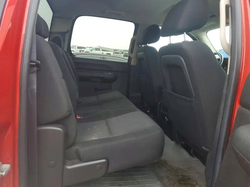 2011 CHEVROLET SILVERADO K1500 LT  