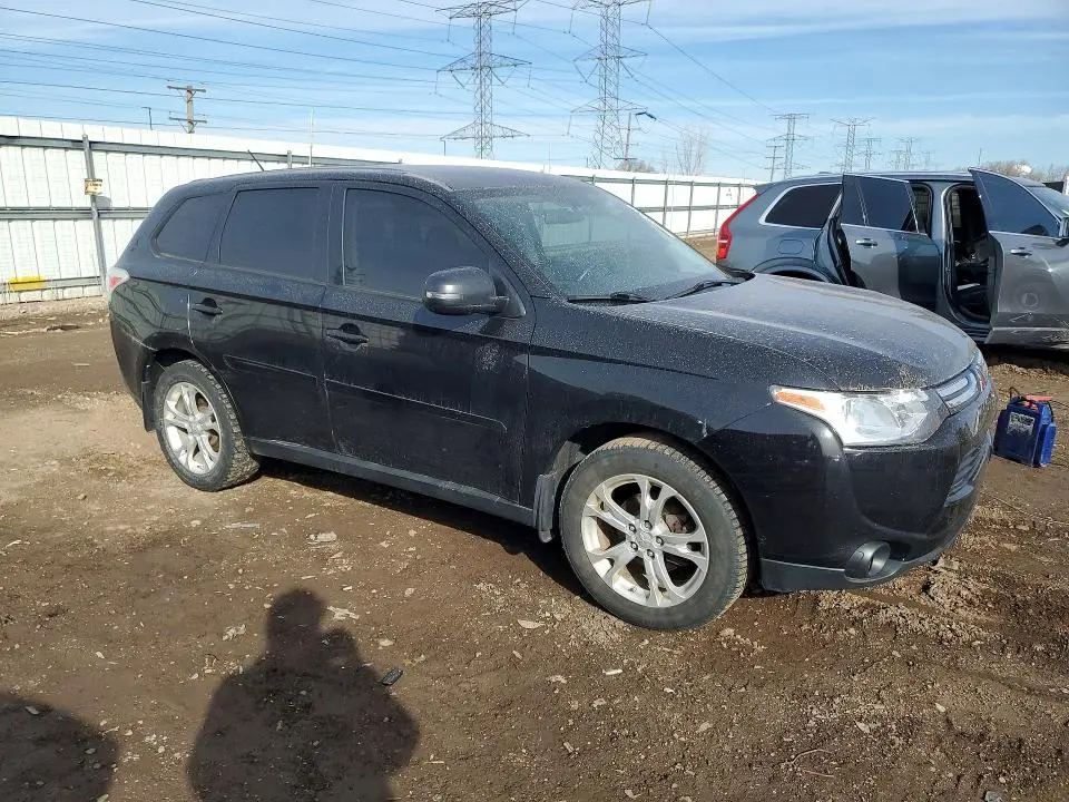 2014 MITSUBISHI OUTLANDER SE  
