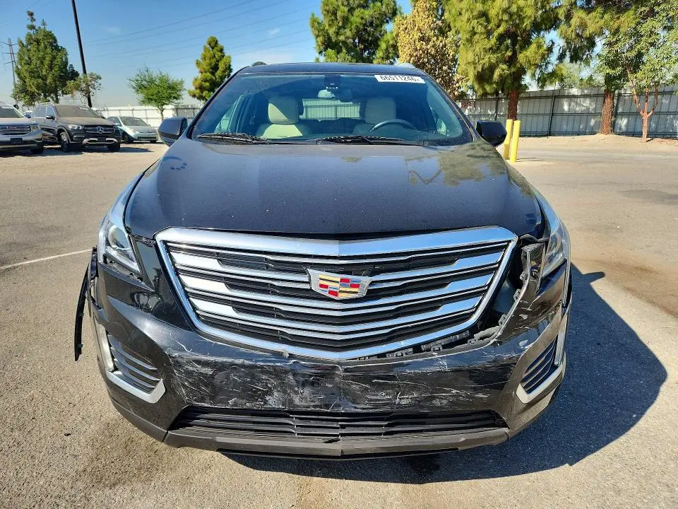2017 CADILLAC XT5   