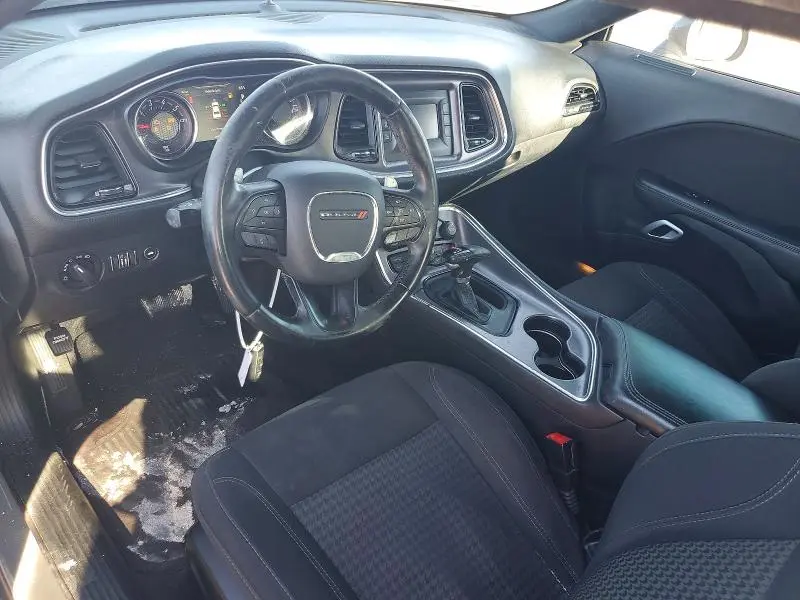 2017 DODGE CHALLENGER SXT  