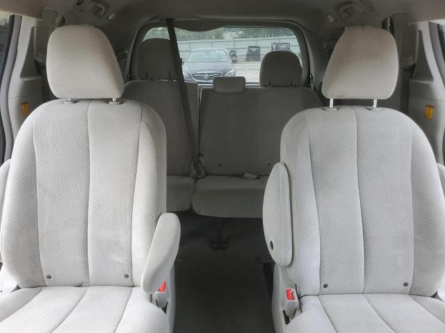 2011 TOYOTA SIENNA LE