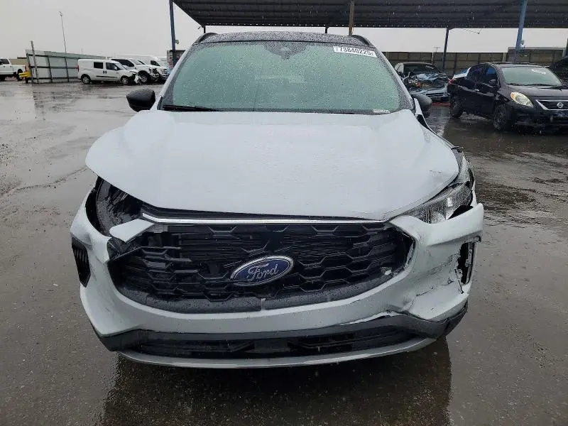 2025 FORD ESCAPE ST LINE  