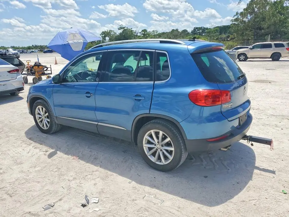 2017 VOLKSWAGEN TIGUAN WOLFSBURG  