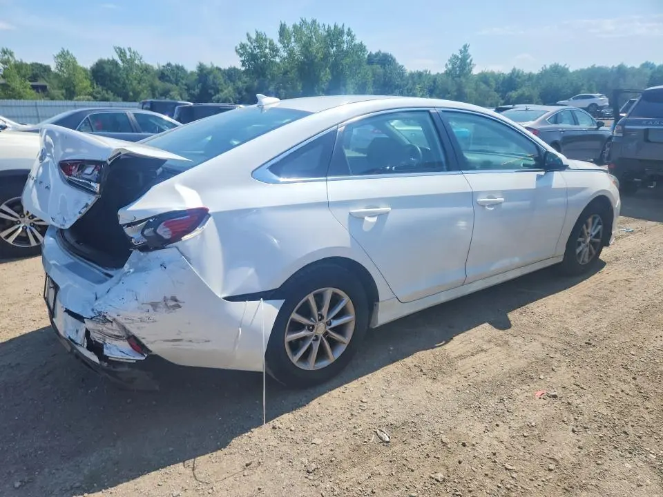 2018 HYUNDAI SONATA SE  