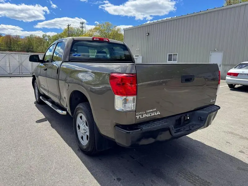 2013 TOYOTA TUNDRA DOUBLE CAB SR5  