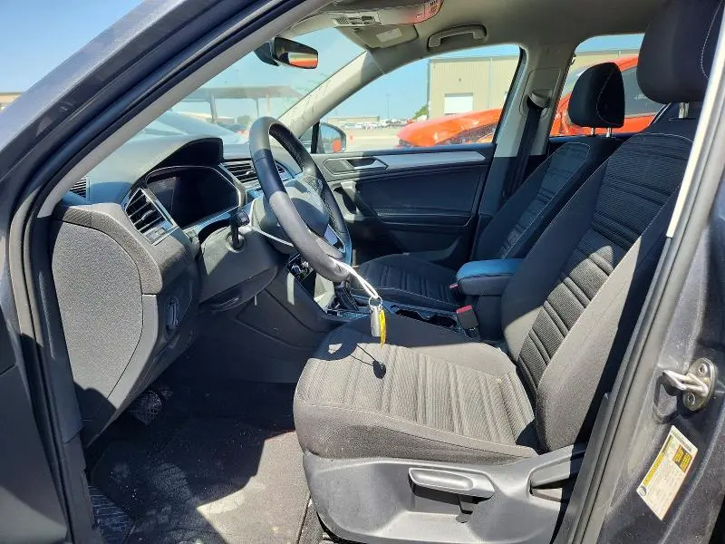 2024 VOLKSWAGEN TIGUAN S  