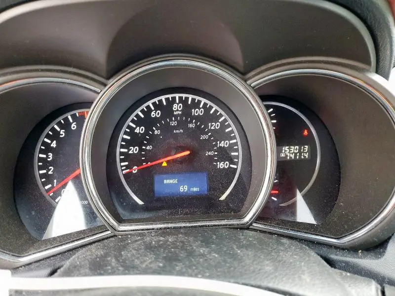 2013 NISSAN MURANO S  