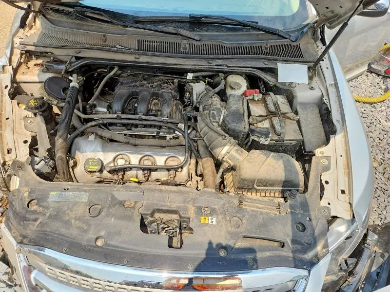 2010 FORD TAURUS LIMITED  