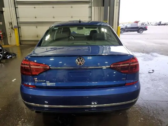 2017 VOLKSWAGEN PASSAT S  