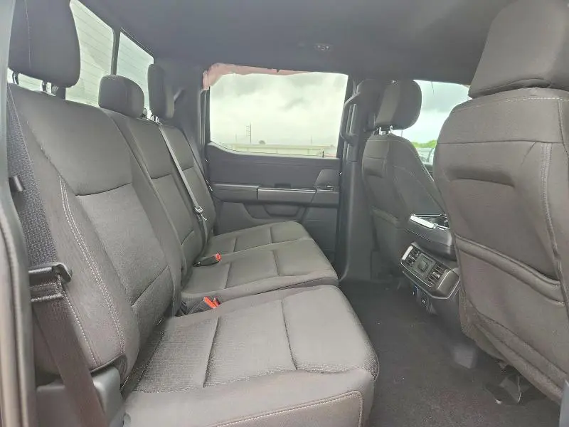 2024 FORD F150 XLT  