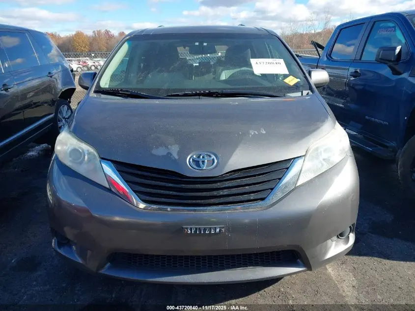2012 TOYOTA SIENNA LE V6 8 PASSENGER