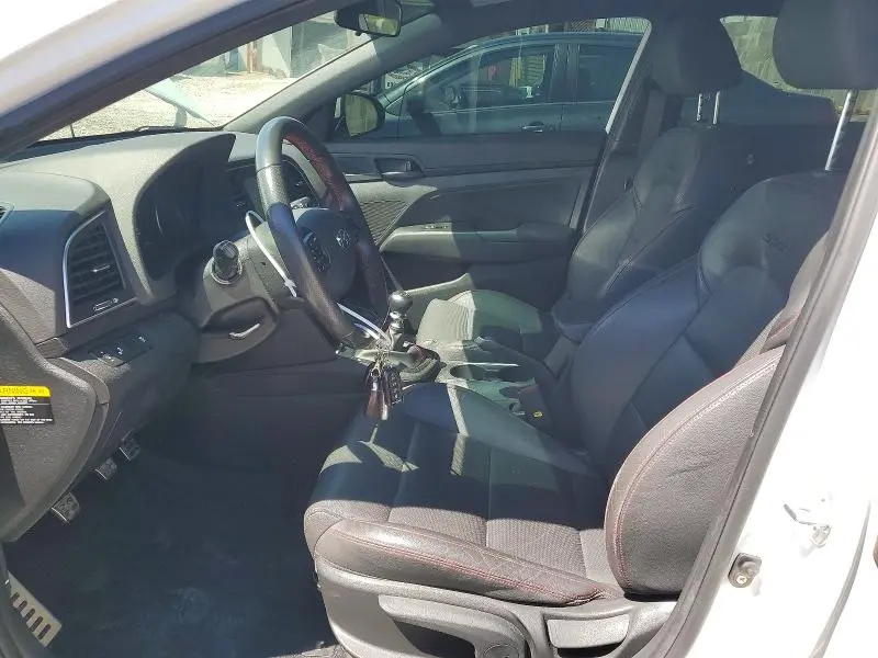 2018 HYUNDAI ELANTRA SPORT  