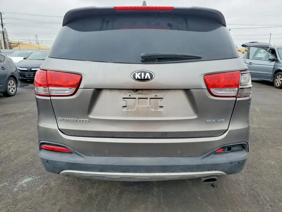 2016 KIA SORENTO EX V6  