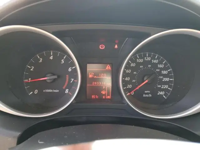 2014 MITSUBISHI RVR SE
