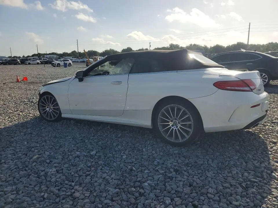 2017 MERCEDES-BENZ C 300  