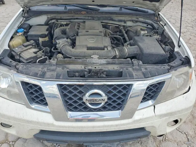 2019 NISSAN FRONTIER SV V6  