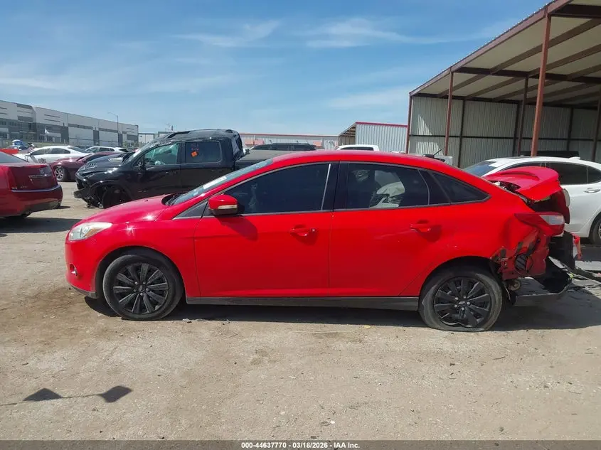 2013 FORD FOCUS SE