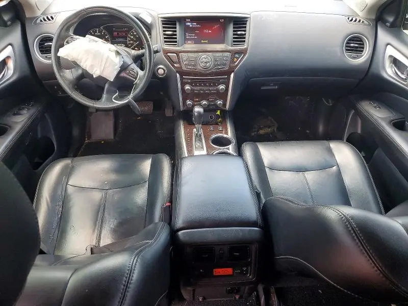 2015 NISSAN PATHFINDER SL  