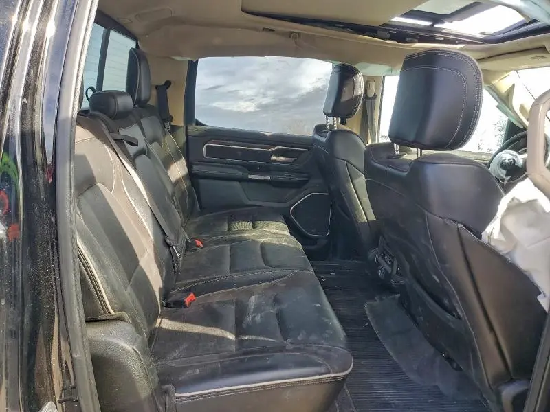 2019 RAM 1500 LARAMIE  