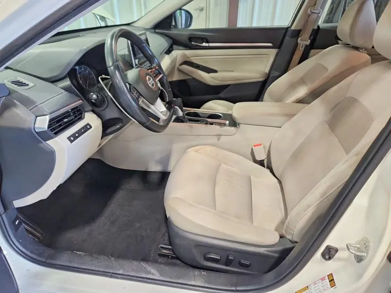 2019 NISSAN ALTIMA SV  