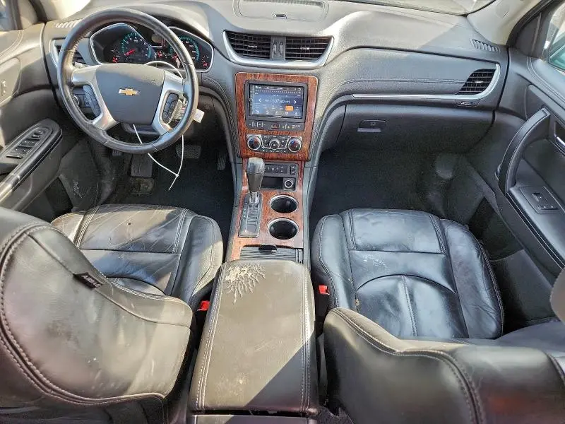 2014 CHEVROLET TRAVERSE LT  