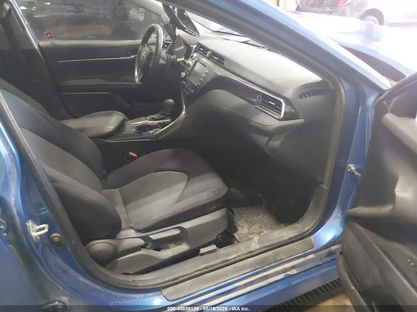 2019 TOYOTA CAMRY LE