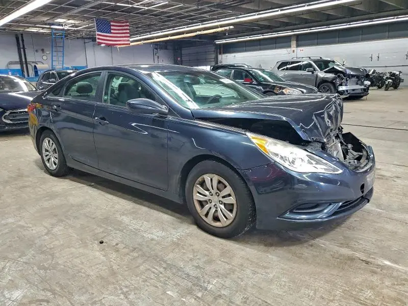 2012 HYUNDAI SONATA GLS  