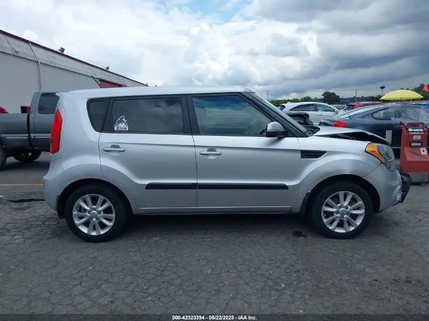 2013 KIA SOUL +