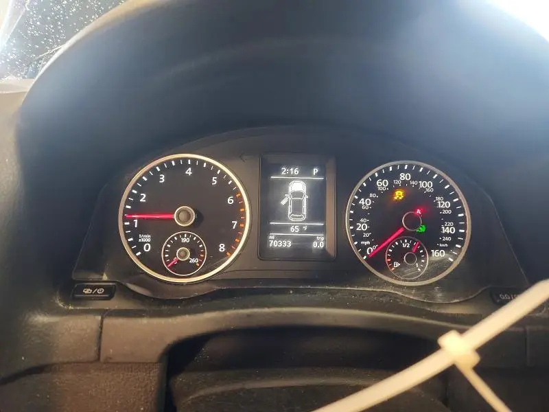 2017 VOLKSWAGEN TIGUAN S  