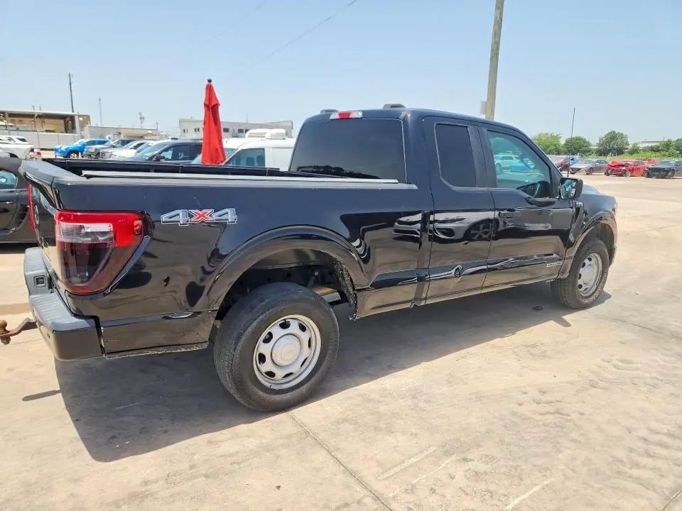 2021 FORD F150 XL  