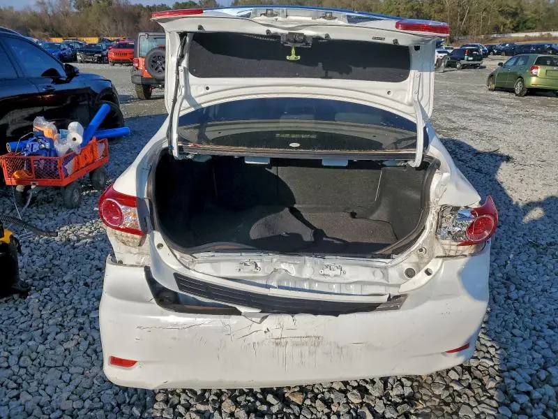 2011 TOYOTA COROLLA BASE  
