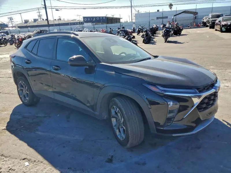 2025 CHEVROLET TRAX 1LT  