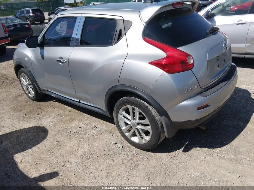 2011 NISSAN JUKE SV