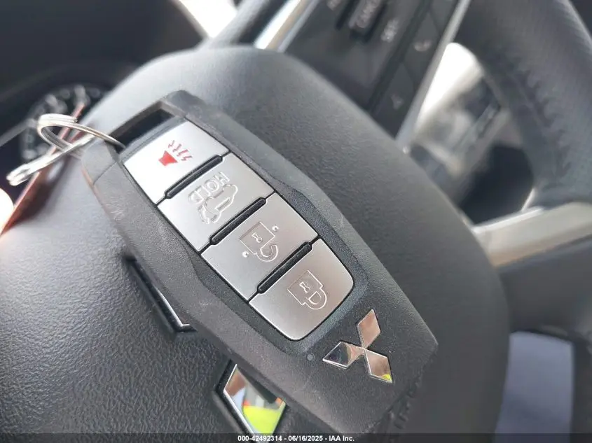 2024 MITSUBISHI OUTLANDER SEL 2.5 2WD