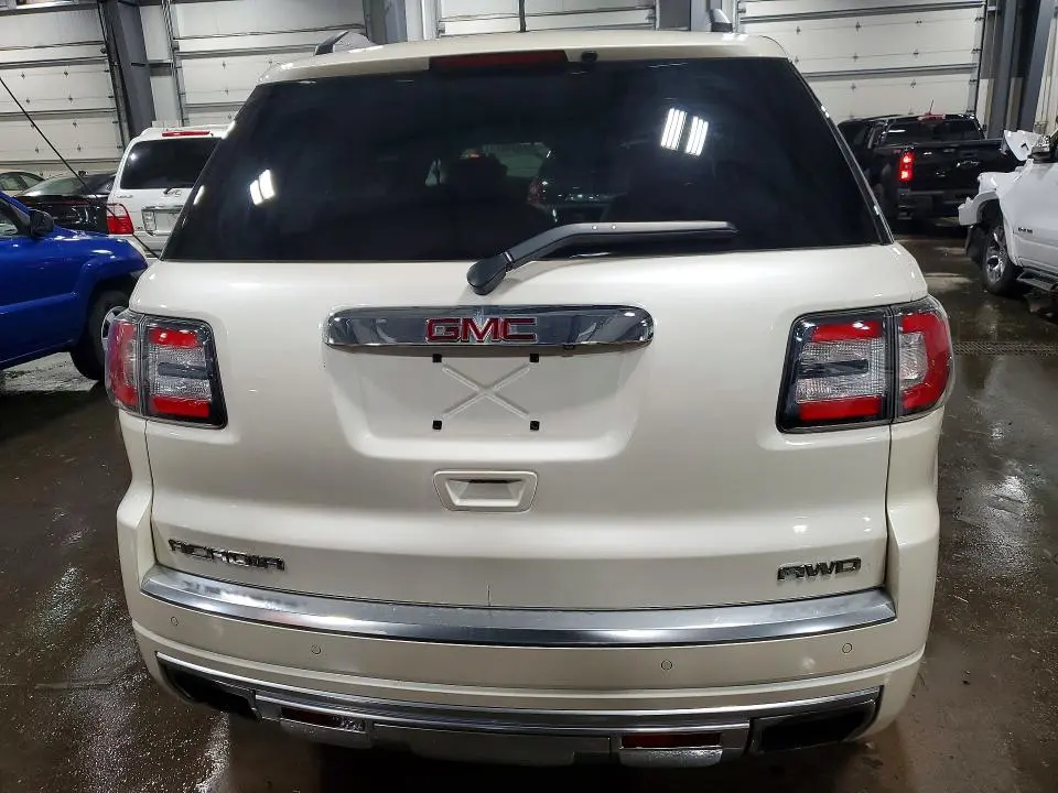 2015 GMC ACADIA DENALI  