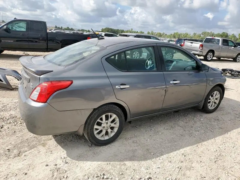 2018 NISSAN VERSA S  