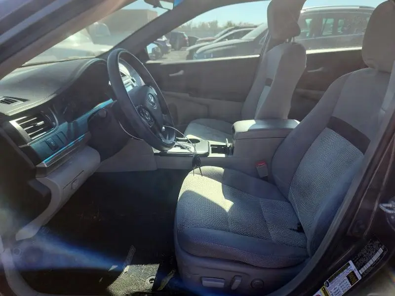 2012 TOYOTA CAMRY LE  